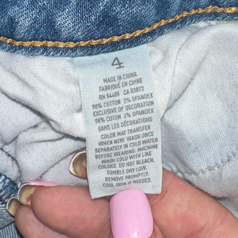 American Eagle Denim Shorts Women’s 4 Distressed Cutoff 2011 AEO - Picture 3 of 8